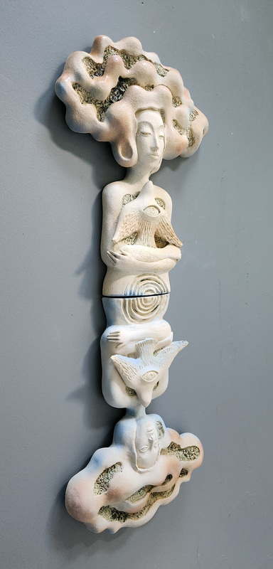 In the Mirror of Becoming (wall two parts, side view)